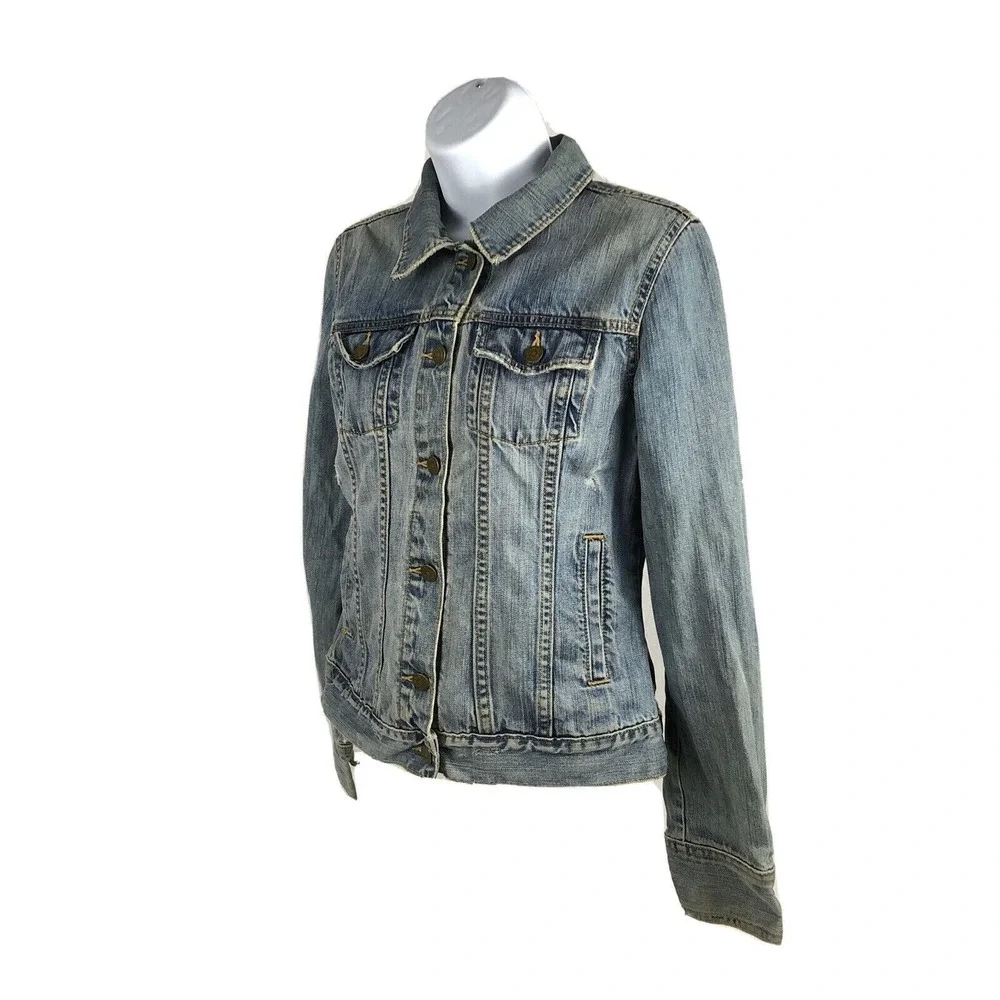 Old Navy Light Rinse Blue Distressed Denim Trucker Jean Jacket Women Size Medium